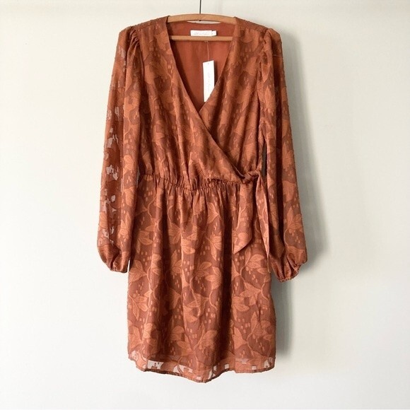 NWT All in Favor‎ Floral Jacquard Mini Dress M - Picture 1 of 7